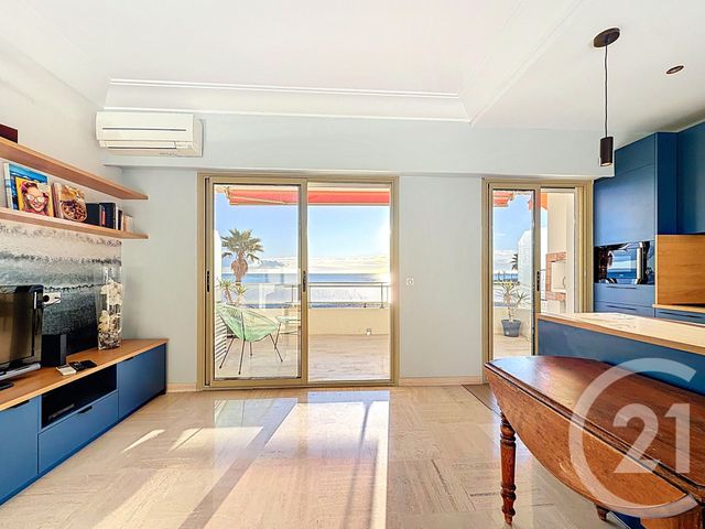 Appartement T1 à louer - 1 pièce - 33 m2 - Villeneuve Loubet - 06 - PROVENCE-ALPES-COTE-D-AZUR