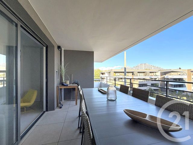 Appartement T3 à louer - 3 pièces - 60,91 m2 - Villeneuve Loubet - 06 - PROVENCE-ALPES-COTE-D-AZUR