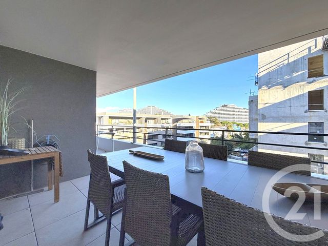 Appartement T3 à louer - 3 pièces - 60,91 m2 - Villeneuve Loubet - 06 - PROVENCE-ALPES-COTE-D-AZUR