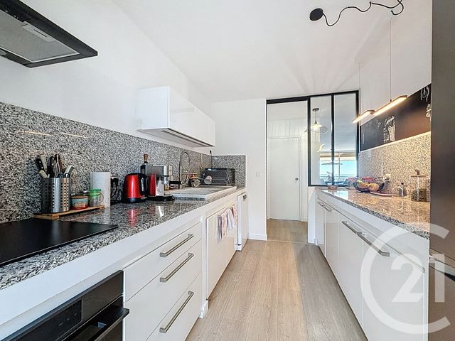 Appartement F3 à vendre - 3 pièces - 81,01 m2 - Villeneuve Loubet - 06 - PROVENCE-ALPES-COTE-D-AZUR