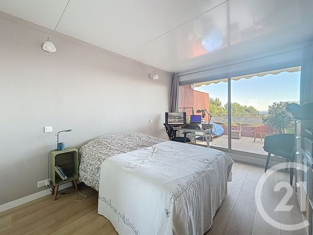 Appartement F3 à vendre - 3 pièces - 81,01 m2 - Villeneuve Loubet - 06 - PROVENCE-ALPES-COTE-D-AZUR