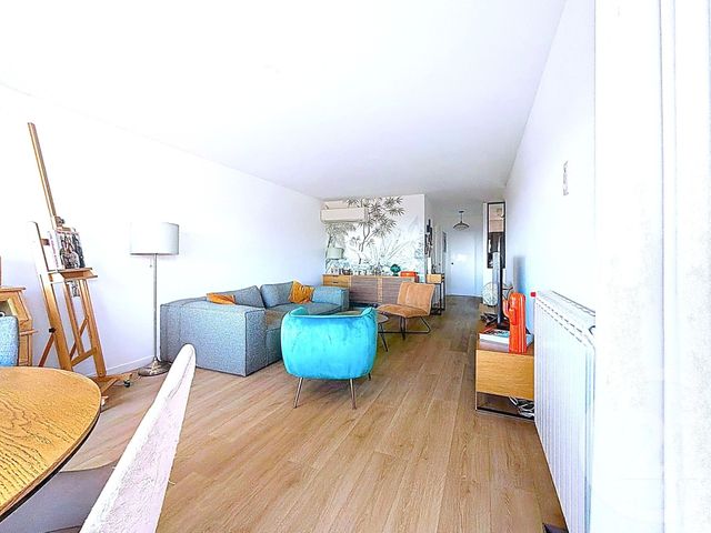 Appartement F3 à vendre - 3 pièces - 81,01 m2 - Villeneuve Loubet - 06 - PROVENCE-ALPES-COTE-D-AZUR