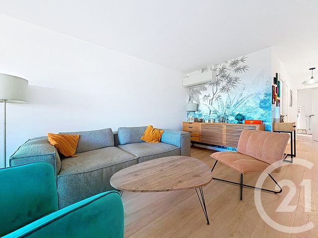 Appartement F3 à vendre - 3 pièces - 81,01 m2 - Villeneuve Loubet - 06 - PROVENCE-ALPES-COTE-D-AZUR