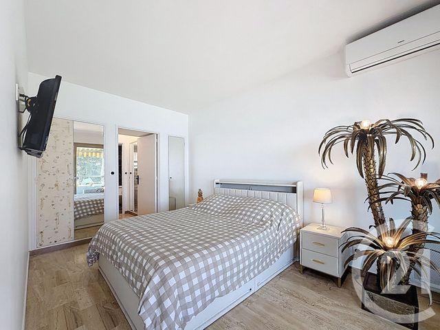 Appartement F3 &agrave; vendre - 3 pi&egrave;ces - 57 m2 - Villeneuve Loubet - 06 - PROVENCE-ALPES-COTE-D-AZUR