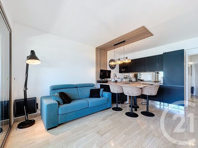 Appartement F3 &agrave; vendre - 3 pi&egrave;ces - 57 m2 - Villeneuve Loubet - 06 - PROVENCE-ALPES-COTE-D-AZUR