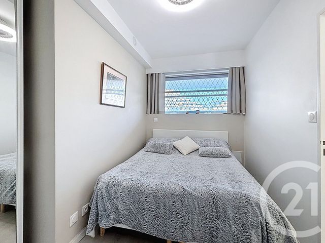 Appartement F3 &agrave; vendre - 3 pi&egrave;ces - 57 m2 - Villeneuve Loubet - 06 - PROVENCE-ALPES-COTE-D-AZUR