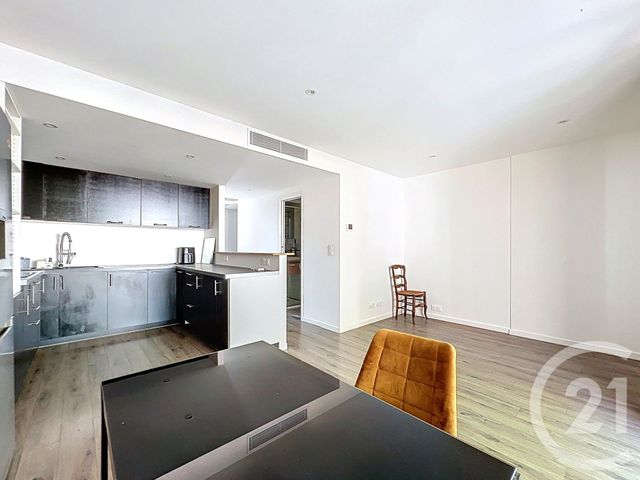 Appartement T2 &agrave; louer - 2 pi&egrave;ces - 51 m2 - Villeneuve Loubet - 06 - PROVENCE-ALPES-COTE-D-AZUR