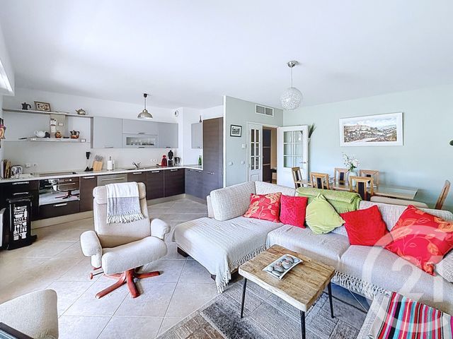 Appartement T3 &agrave; vendre - 3 pi&egrave;ces - 70 m2 - Villeneuve Loubet - 06 - PROVENCE-ALPES-COTE-D-AZUR