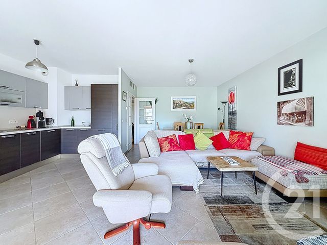 Appartement T3 &agrave; vendre - 3 pi&egrave;ces - 70 m2 - Villeneuve Loubet - 06 - PROVENCE-ALPES-COTE-D-AZUR