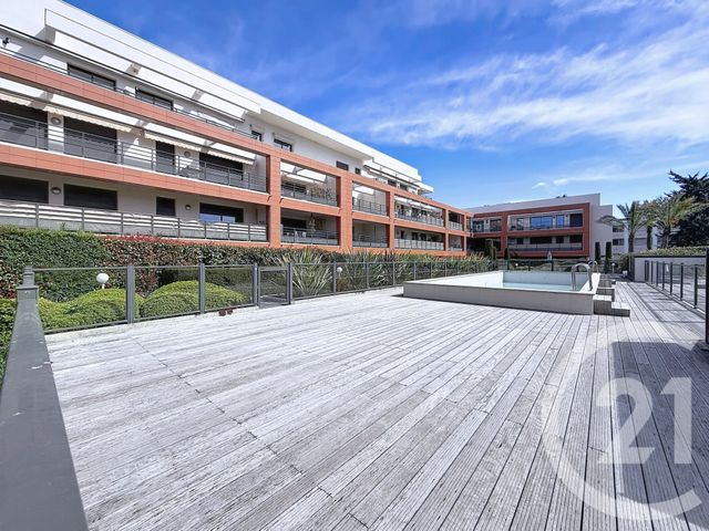 Appartement T3 &agrave; vendre - 3 pi&egrave;ces - 70 m2 - Villeneuve Loubet - 06 - PROVENCE-ALPES-COTE-D-AZUR