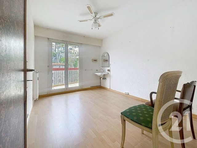 Appartement F4 &agrave; vendre - 4 pi&egrave;ces - 77,12 m2 - Villeneuve Loubet - 06 - PROVENCE-ALPES-COTE-D-AZUR