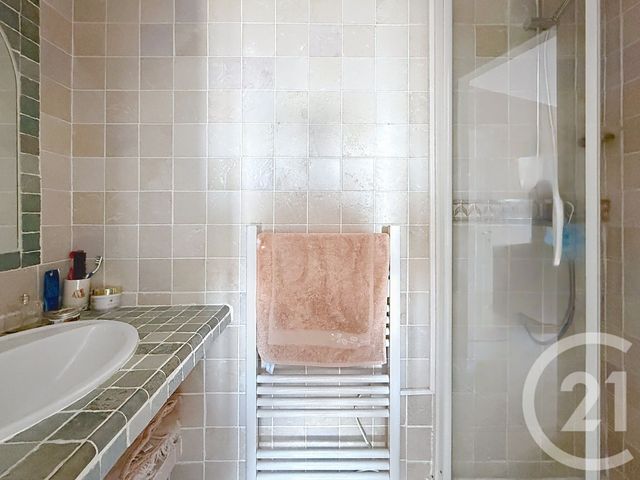 Maison &agrave; vendre - 5 pi&egrave;ces - 101,36 m2 - Villeneuve Loubet - 06 - PROVENCE-ALPES-COTE-D-AZUR