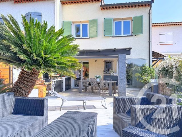 Maison &agrave; vendre - 5 pi&egrave;ces - 101,36 m2 - Villeneuve Loubet - 06 - PROVENCE-ALPES-COTE-D-AZUR