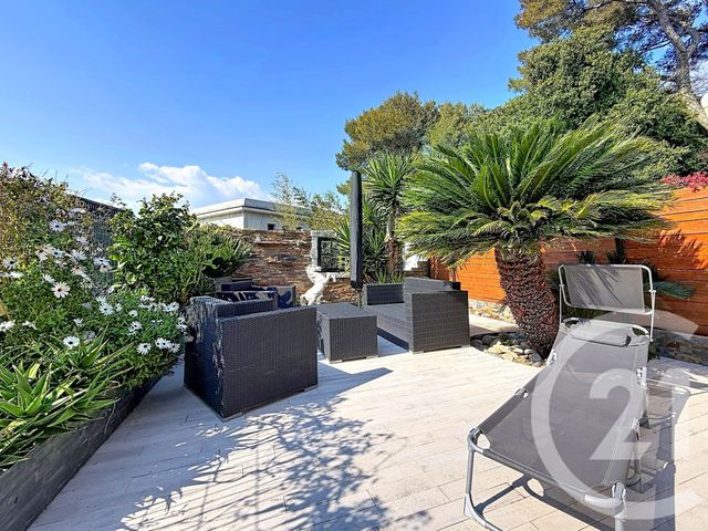 Maison &agrave; vendre - 5 pi&egrave;ces - 101,36 m2 - Villeneuve Loubet - 06 - PROVENCE-ALPES-COTE-D-AZUR