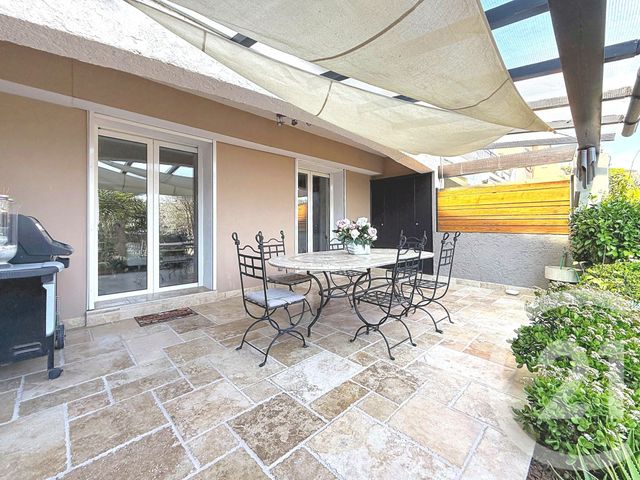 Maison &agrave; vendre - 5 pi&egrave;ces - 101,36 m2 - Villeneuve Loubet - 06 - PROVENCE-ALPES-COTE-D-AZUR
