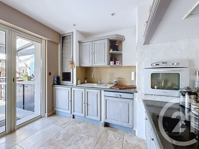 Maison &agrave; vendre - 5 pi&egrave;ces - 101,36 m2 - Villeneuve Loubet - 06 - PROVENCE-ALPES-COTE-D-AZUR
