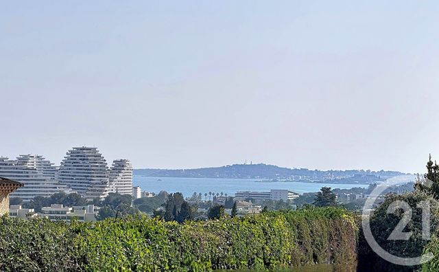 Maison &agrave; vendre - 5 pi&egrave;ces - 101,36 m2 - Villeneuve Loubet - 06 - PROVENCE-ALPES-COTE-D-AZUR