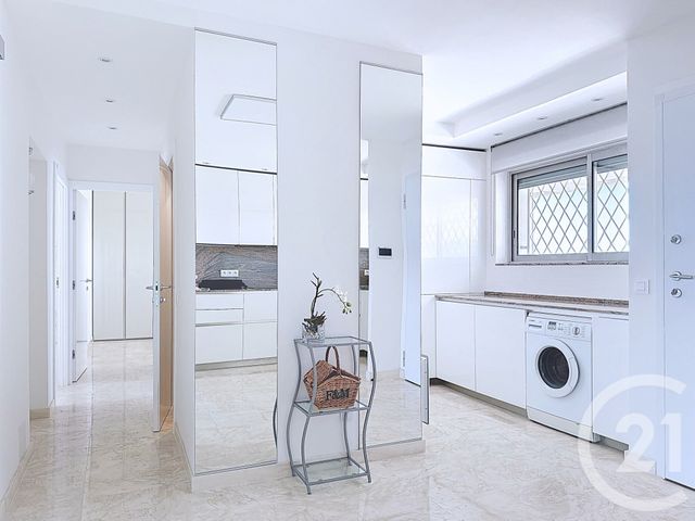 Appartement T3 &agrave; vendre - 3 pi&egrave;ces - 106 m2 - Villeneuve Loubet - 06 - PROVENCE-ALPES-COTE-D-AZUR