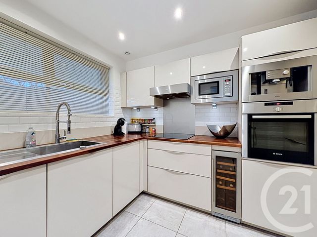 Appartement T3 &agrave; vendre - 3 pi&egrave;ces - 56 m2 - Villeneuve Loubet - 06 - PROVENCE-ALPES-COTE-D-AZUR