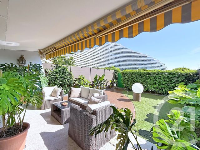 Appartement T3 &agrave; vendre - 3 pi&egrave;ces - 56 m2 - Villeneuve Loubet - 06 - PROVENCE-ALPES-COTE-D-AZUR