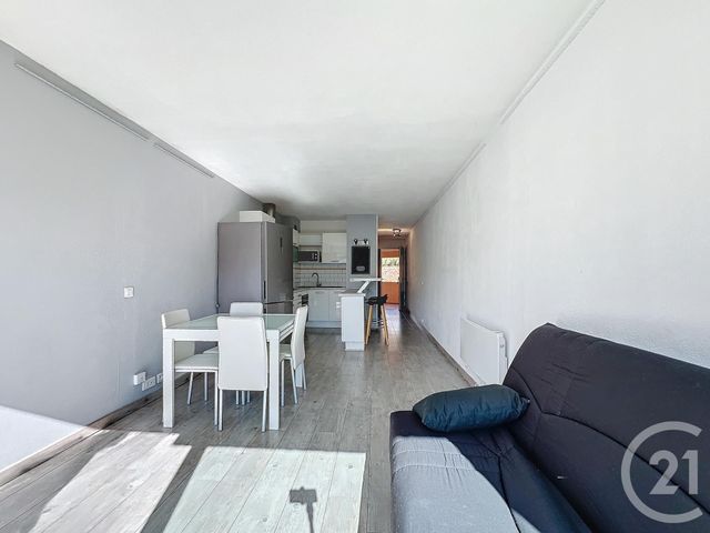 Appartement Studio &agrave; louer - 1 pi&egrave;ce - 34,85 m2 - Villeneuve Loubet - 06 - PROVENCE-ALPES-COTE-D-AZUR