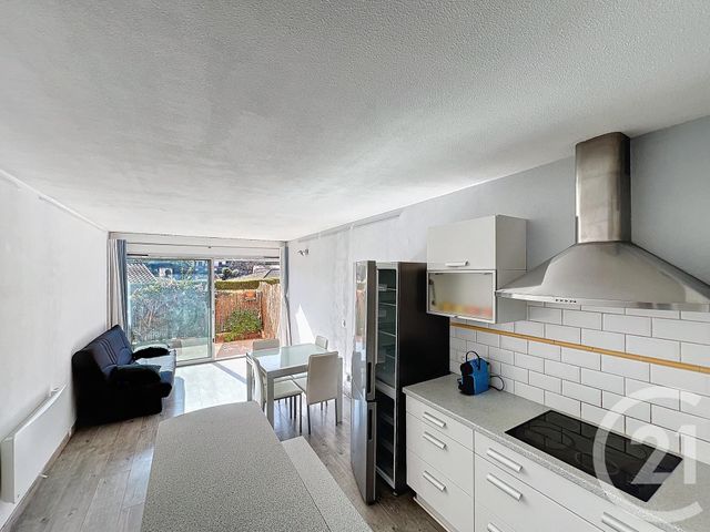 Appartement Studio &agrave; louer - 1 pi&egrave;ce - 34,85 m2 - Villeneuve Loubet - 06 - PROVENCE-ALPES-COTE-D-AZUR