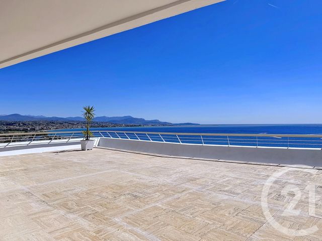 Appartement F4 &agrave; vendre - 4 pi&egrave;ces - 105,64 m2 - Villeneuve Loubet - 06 - PROVENCE-ALPES-COTE-D-AZUR
