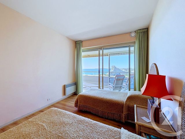 Appartement F4 &agrave; vendre - 4 pi&egrave;ces - 105,64 m2 - Villeneuve Loubet - 06 - PROVENCE-ALPES-COTE-D-AZUR
