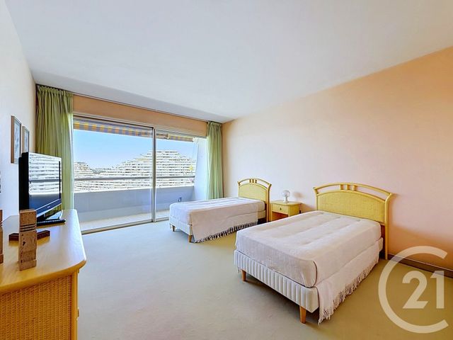 Appartement F4 &agrave; vendre - 4 pi&egrave;ces - 105,64 m2 - Villeneuve Loubet - 06 - PROVENCE-ALPES-COTE-D-AZUR