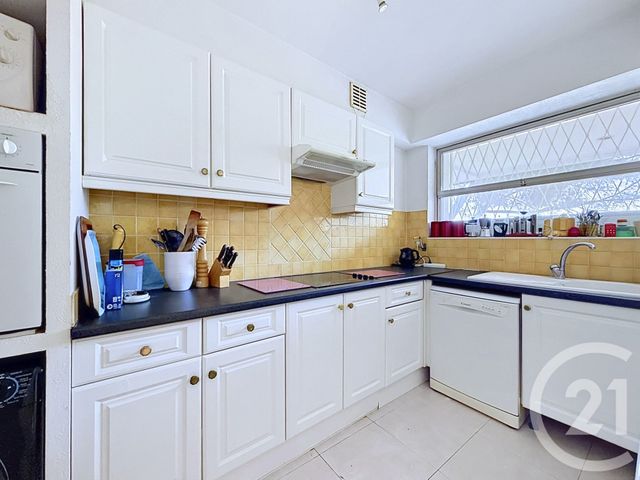 Appartement F2 &agrave; vendre - 2 pi&egrave;ces - 53,56 m2 - Villeneuve Loubet - 06 - PROVENCE-ALPES-COTE-D-AZUR