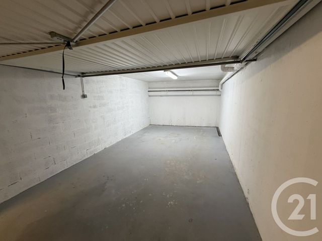 Parking &agrave; vendre - 21 m2 - Villeneuve Loubet - 06 - PROVENCE-ALPES-COTE-D-AZUR