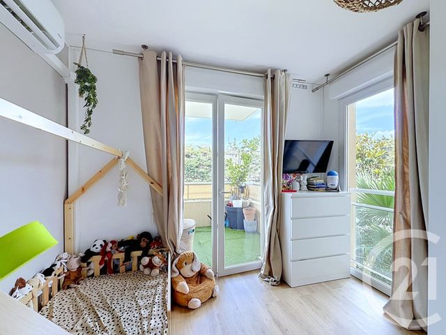 Appartement T2 &agrave; vendre - 2 pi&egrave;ces - 45 m2 - Villeneuve Loubet - 06 - PROVENCE-ALPES-COTE-D-AZUR