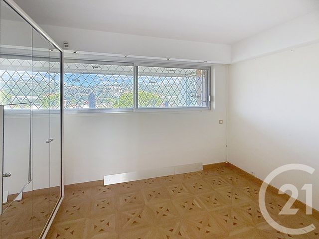 Appartement F4 &agrave; vendre - 4 pi&egrave;ces - 115,81 m2 - Villeneuve Loubet - 06 - PROVENCE-ALPES-COTE-D-AZUR