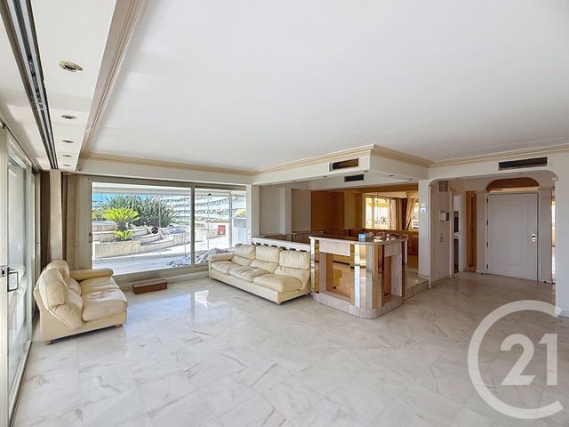 Appartement F4 &agrave; vendre - 4 pi&egrave;ces - 115,81 m2 - Villeneuve Loubet - 06 - PROVENCE-ALPES-COTE-D-AZUR
