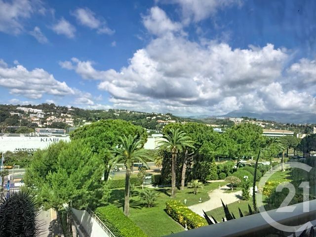 Appartement F4 &agrave; vendre - 4 pi&egrave;ces - 115,81 m2 - Villeneuve Loubet - 06 - PROVENCE-ALPES-COTE-D-AZUR