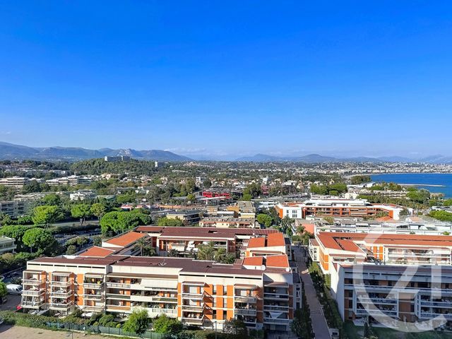 Appartement T3 &agrave; vendre - 3 pi&egrave;ces - 60 m2 - Villeneuve Loubet - 06 - PROVENCE-ALPES-COTE-D-AZUR