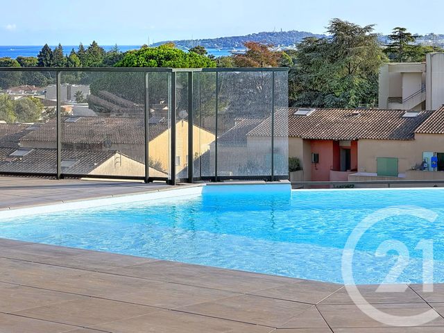 Appartement T3 &agrave; louer - 3 pi&egrave;ces - 57 m2 - Villeneuve Loubet - 06 - PROVENCE-ALPES-COTE-D-AZUR