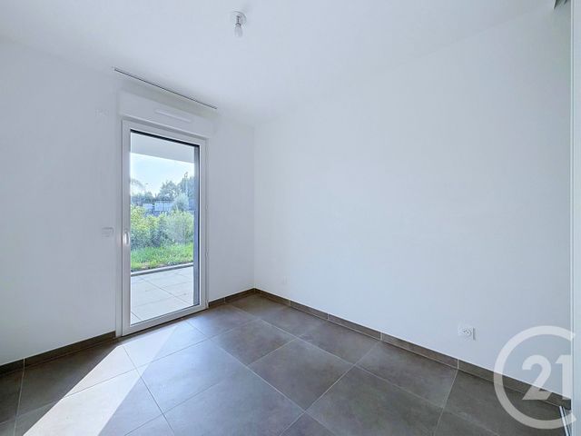 Appartement T3 &agrave; louer - 3 pi&egrave;ces - 57 m2 - Villeneuve Loubet - 06 - PROVENCE-ALPES-COTE-D-AZUR