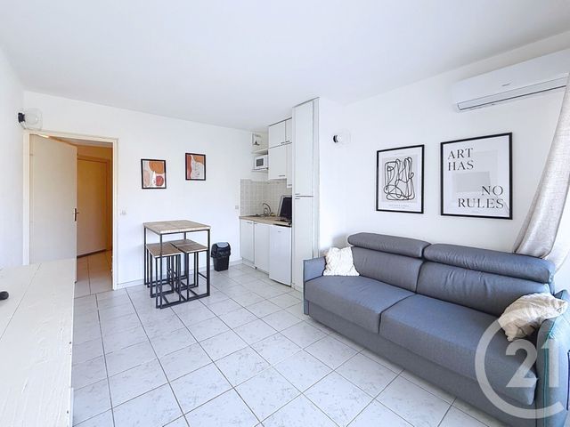 Appartement Studio Cabine &agrave; louer - 1 pi&egrave;ce - 24,66 m2 - Villeneuve Loubet - 06 - PROVENCE-ALPES-COTE-D-AZUR