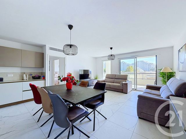 Appartement 4 pièces 80 m² · à Villeneuve-Loubet · 80,4 m² · 690 000 €