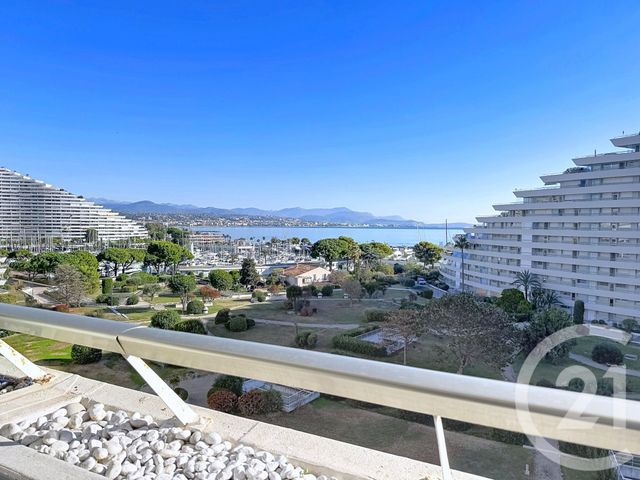 Appartement T2 &agrave; louer - 2 pi&egrave;ces - 36 m2 - Villeneuve Loubet - 06 - PROVENCE-ALPES-COTE-D-AZUR