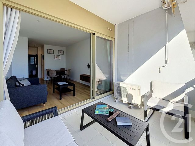 Appartement T2 &agrave; louer - 2 pi&egrave;ces - 36 m2 - Villeneuve Loubet - 06 - PROVENCE-ALPES-COTE-D-AZUR