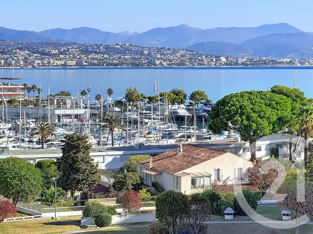 Appartement T2 &agrave; louer - 2 pi&egrave;ces - 36 m2 - Villeneuve Loubet - 06 - PROVENCE-ALPES-COTE-D-AZUR