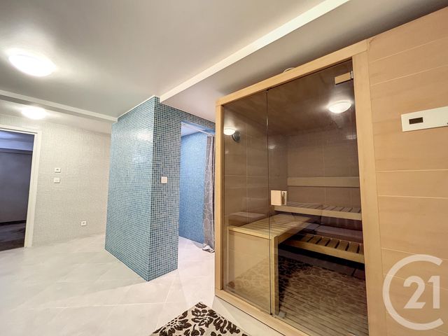 Maison à vendre - 6 pièces - 245 m2 - Villeneuve Loubet - 06 - PROVENCE-ALPES-COTE-D-AZUR