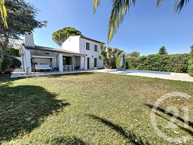 Maison à vendre - 5 pièces - 161 m2 - Villeneuve Loubet - 06 - PROVENCE-ALPES-COTE-D-AZUR