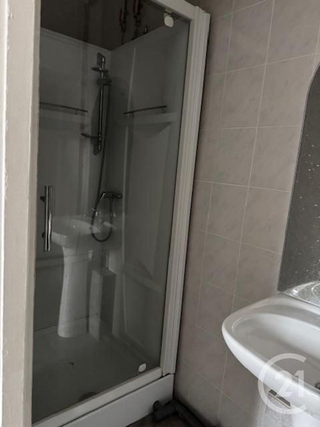 Appartement T2 à louer - 2 pièces - 23,40 m2 - Lievin - 62 - NORD-PAS-DE-CALAIS