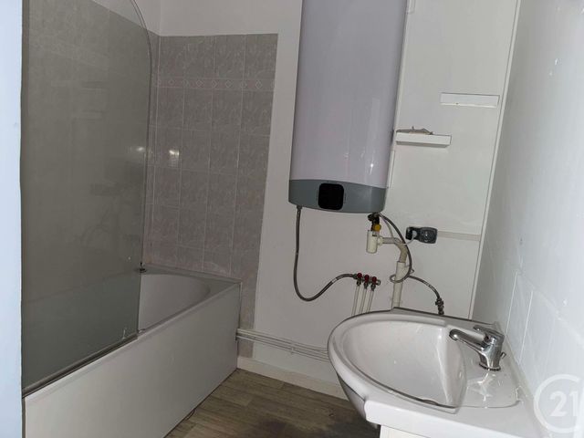 Appartement &agrave; louer - 3 pi&egrave;ces - 50 m2 - Lievin - 62 - NORD-PAS-DE-CALAIS