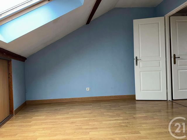 Appartement &agrave; louer - 3 pi&egrave;ces - 50 m2 - Lievin - 62 - NORD-PAS-DE-CALAIS