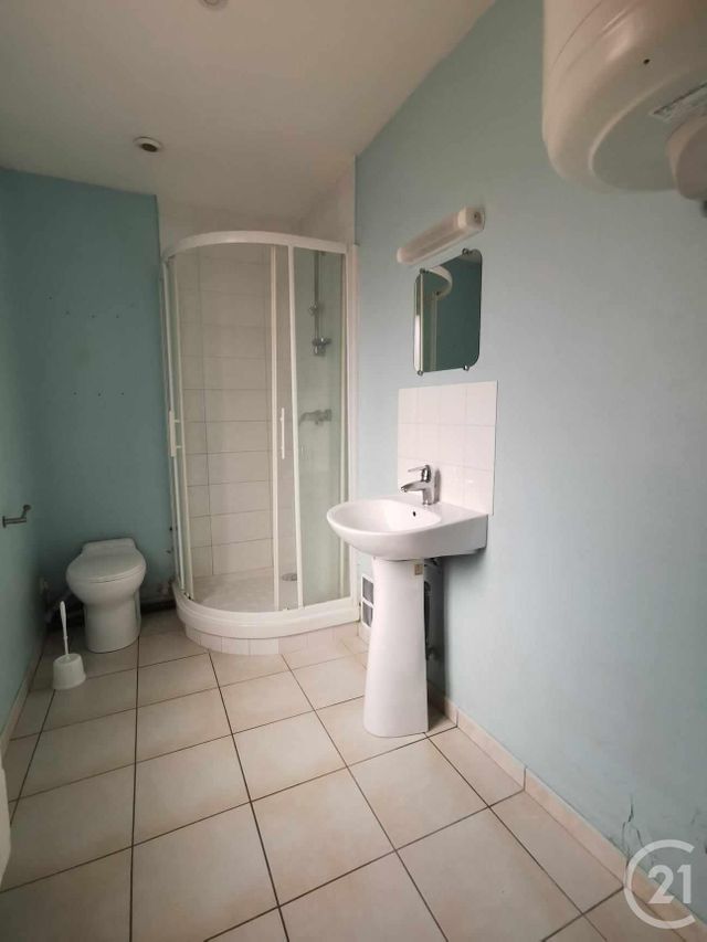 Appartement T2 &agrave; louer - 2 pi&egrave;ces - 34 m2 - Lievin - 62 - NORD-PAS-DE-CALAIS