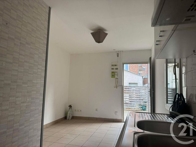 Appartement Studio &agrave; louer - 2 pi&egrave;ces - 24,10 m2 - Armentieres - 59 - NORD-PAS-DE-CALAIS